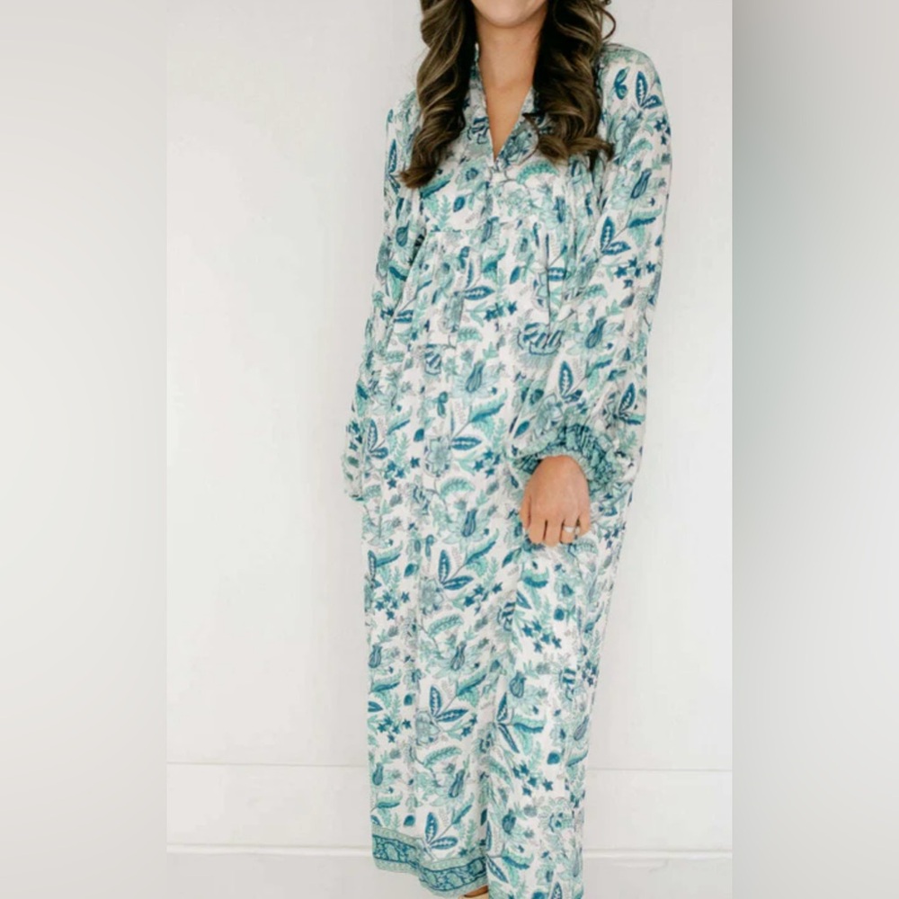 Cassia Clara The Label  Elegant Blue Floral Maxi Dress - Picture 3 of 3